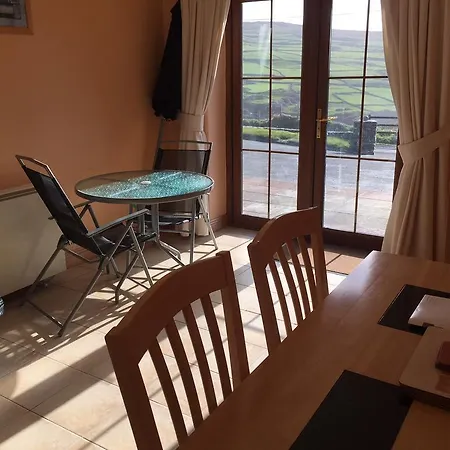 Dursey View Cottages Hotel *